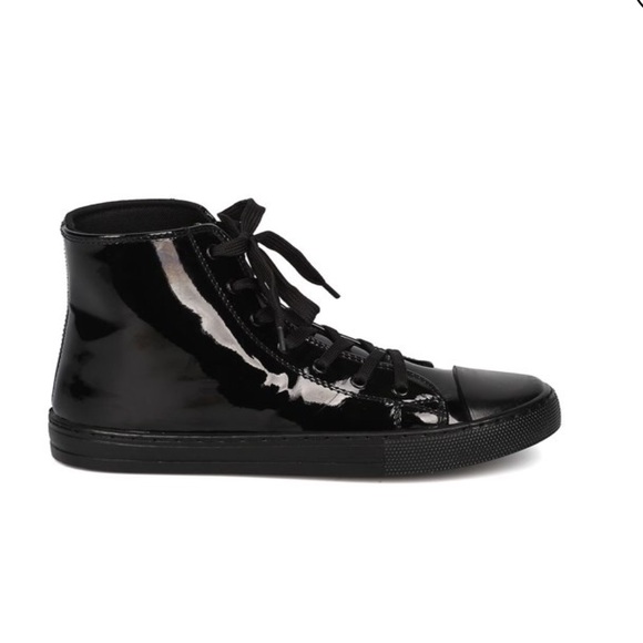 Qupid Black patent high top capped toe sneakers - Picture 2 of 9